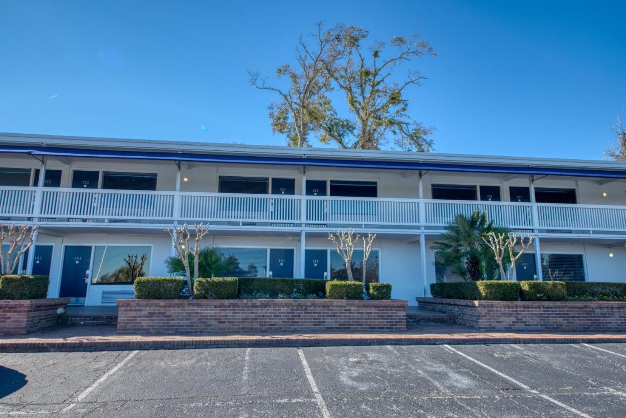 Waterway View Studio 2 W/ Pool, 1 Mile To Wrightsville Beach Wilmington Esterno foto
